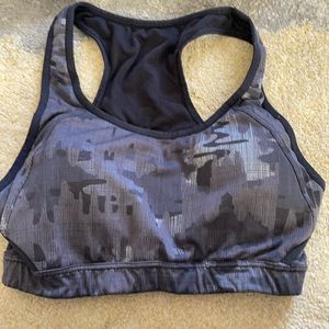 Athleta bra size small